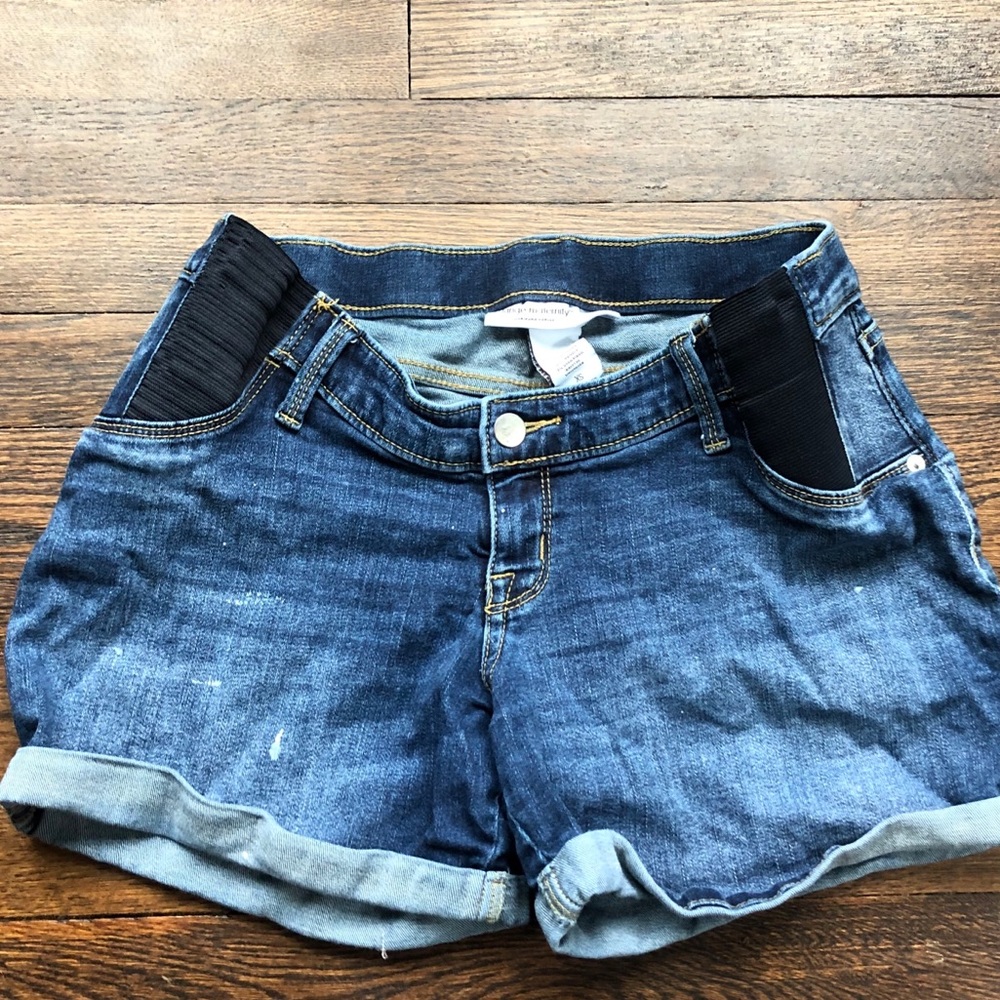 maternity shorts 🌑
